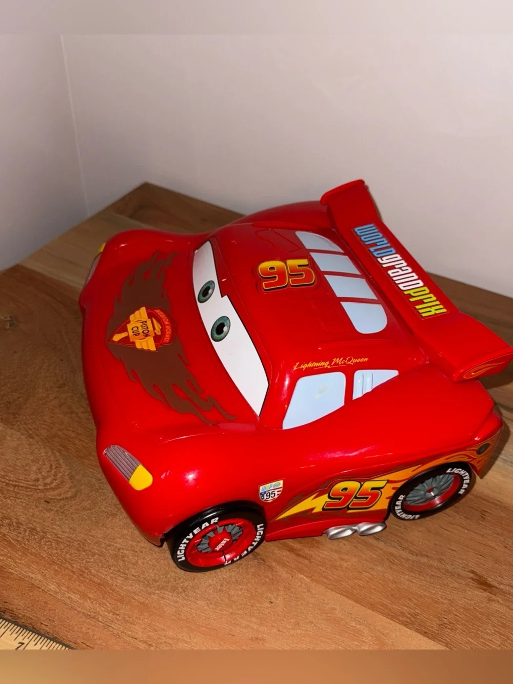 Disney Pixar Cars Lightning McQueen V-Tech Learning Laptop works great see video